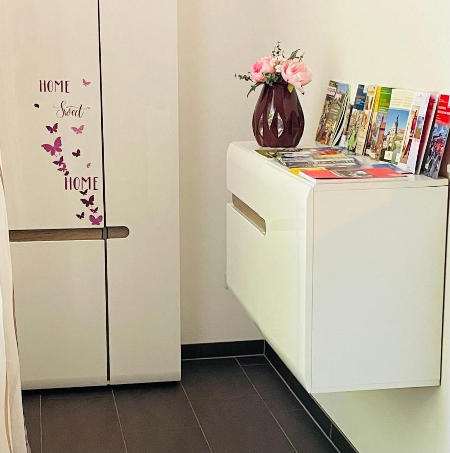 Ferienwohnung Marina An Der Romantischen Strasse 바이케르하임 외부 사진